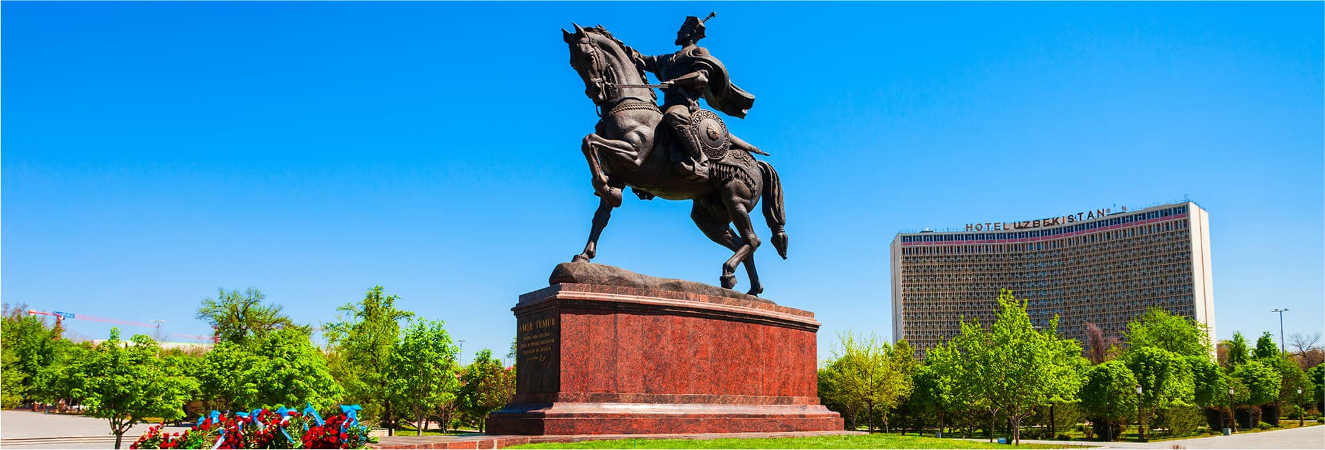 Amir Timur Square